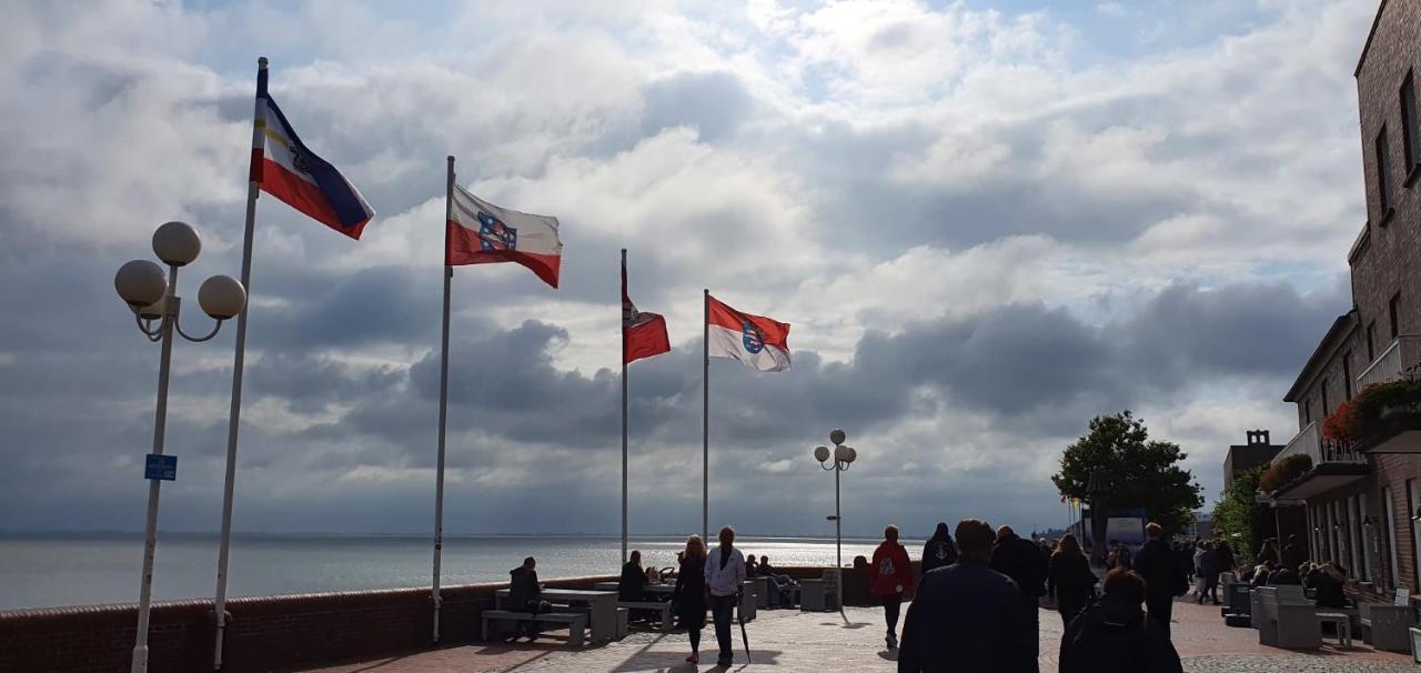 Fewo Mit Meerblick - Direktzugang Zur Nordsee Apartment Вилхелмсхафен Екстериор снимка